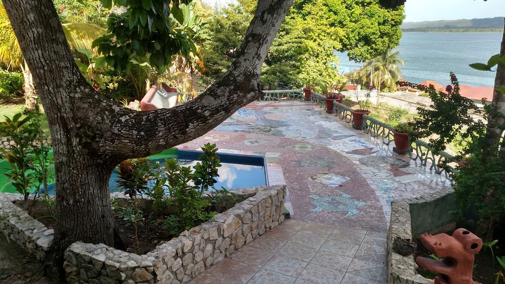 Zapote Tree Inn Флорес Екстер'єр фото